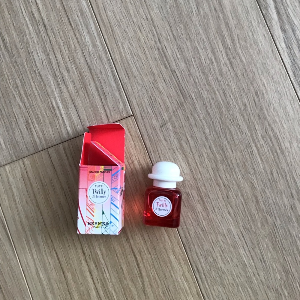 Hermes Twilly d' Eau de Parfum - 7.5 ML 0.25 fl oz